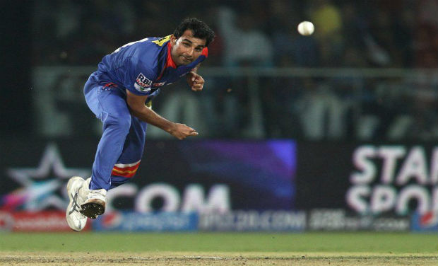 Mohammad Shami leaked 17 runs in the 18th over as Smith hit the medium pacer for two fours and a six, but Vijay refused to put the blame on Shami. Photo: BCCI Mohammad Shami leaked 17 runs in the 18th over as Smith hit the medium pacer for two fours and a six, but Vijay refused to put the blame on Shami. Photo: BCCI